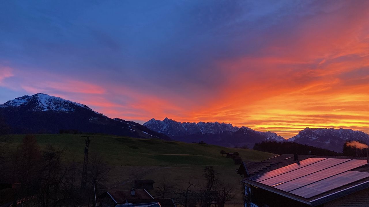 Ausblick mit Sonnenuntergang Ausblick mit Sonnenuntergang